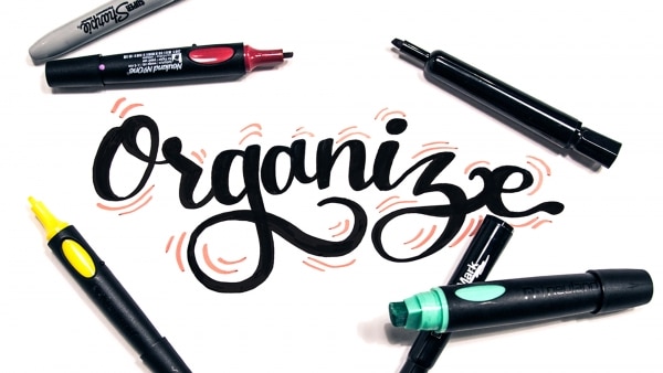 Organize your markers and tools for a cleaner end result when visual note-taking